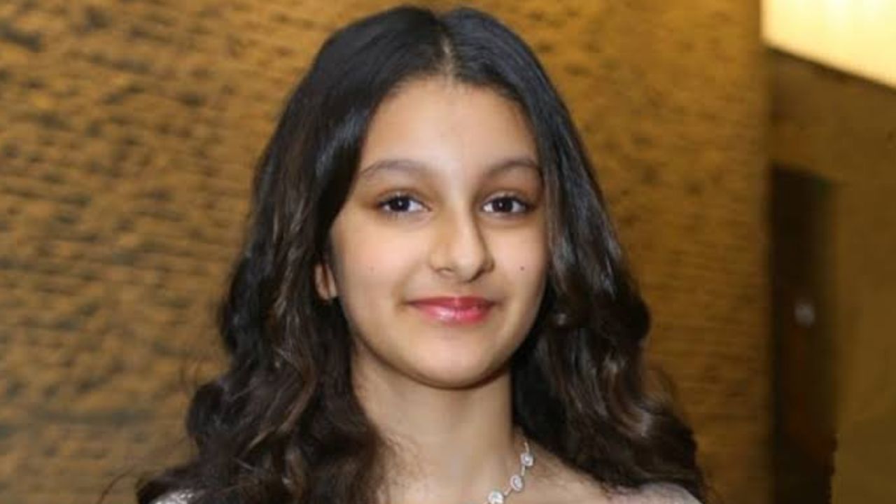 Sitara Ghattamaneni : అది నేను కాదు… దయచేసి నమ్మి మోసపోకండి