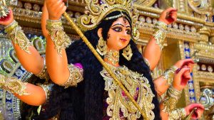 Navaratri 2025: నవరాత్రి 6వ రోజు.. లలితా దేవిని ఏ విధంగా పూజించాలో తెలుసా ?