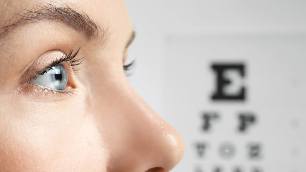 Eyesight: ఇలా చేస్తే.. కంటి అద్దాల అవసరమే ఉండదు తెలుసా ?