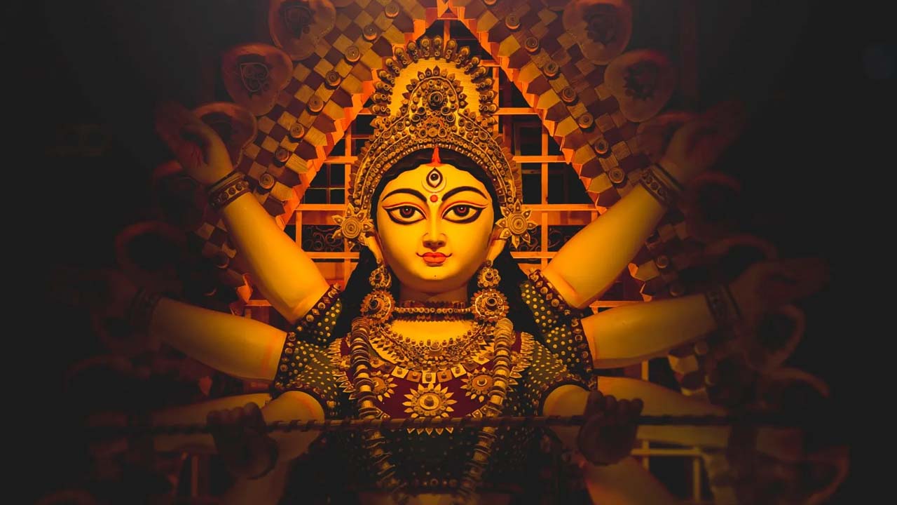 Navratri Day-4: నవరాత్రి నాల్గవ రోజు.. అమ్మవారిని ఎలా పూజించాలి ?