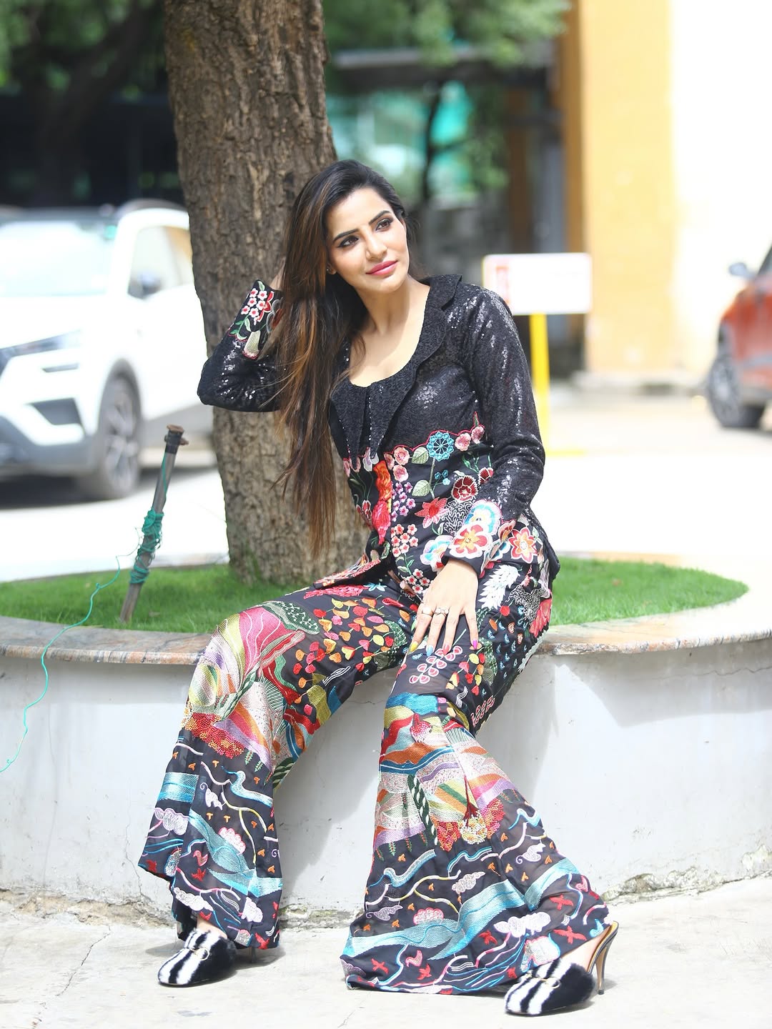 Actress Ashu Reddy Photo Gallery