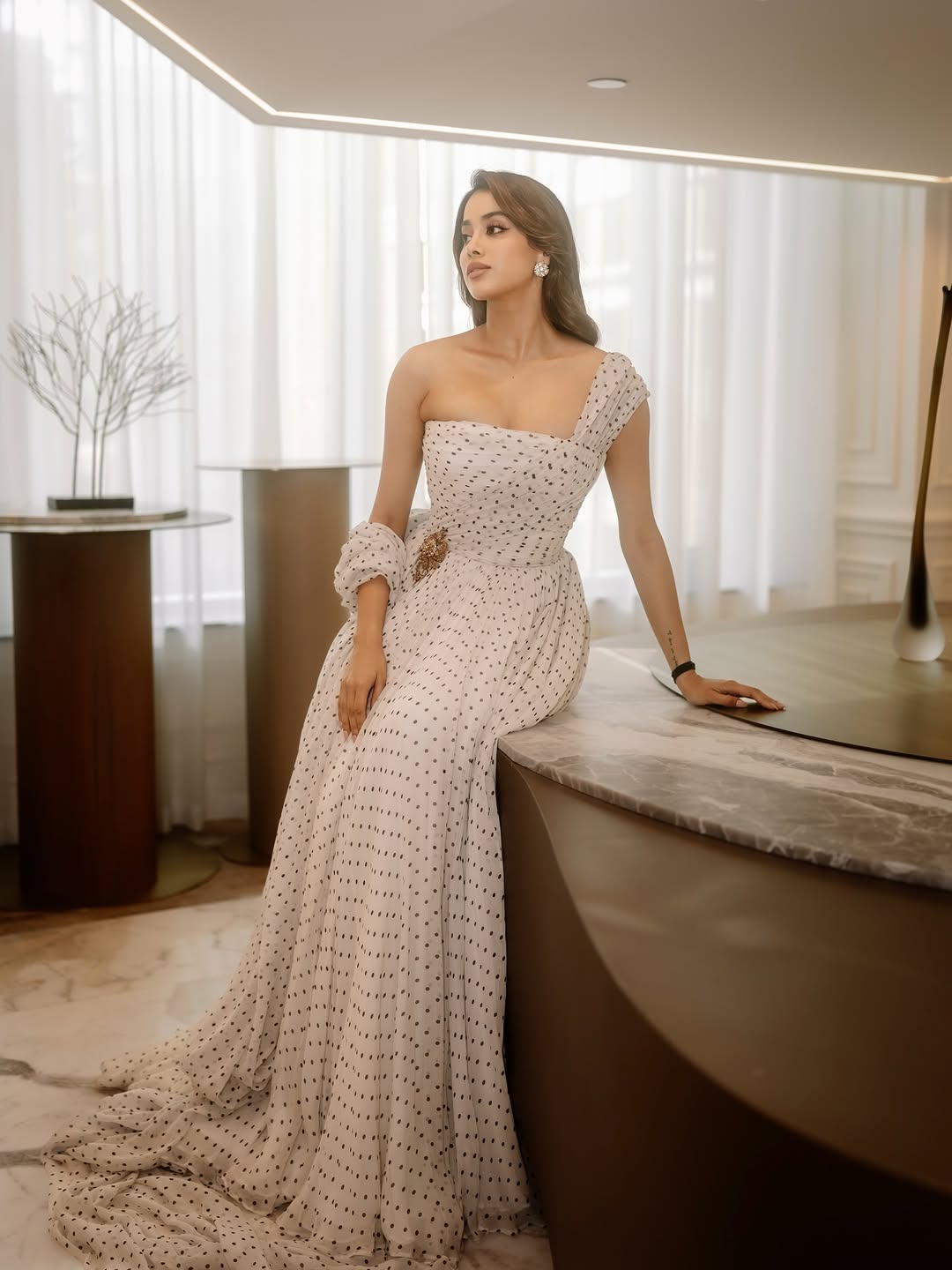 Actress Janhvi Kapoor Photo Gallery