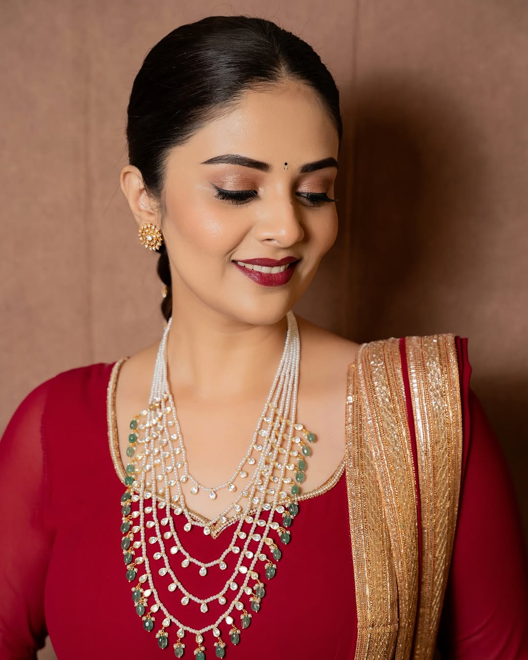 Actress Sree Mukhi Photo Gallery