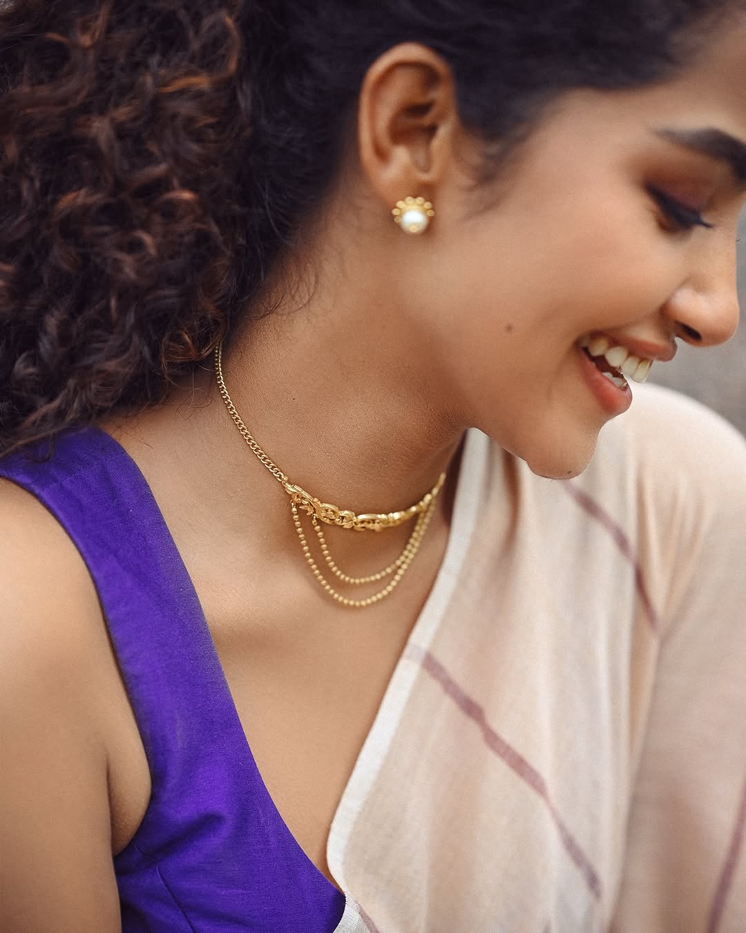 Actress Anupama parameswaran Photo gallery