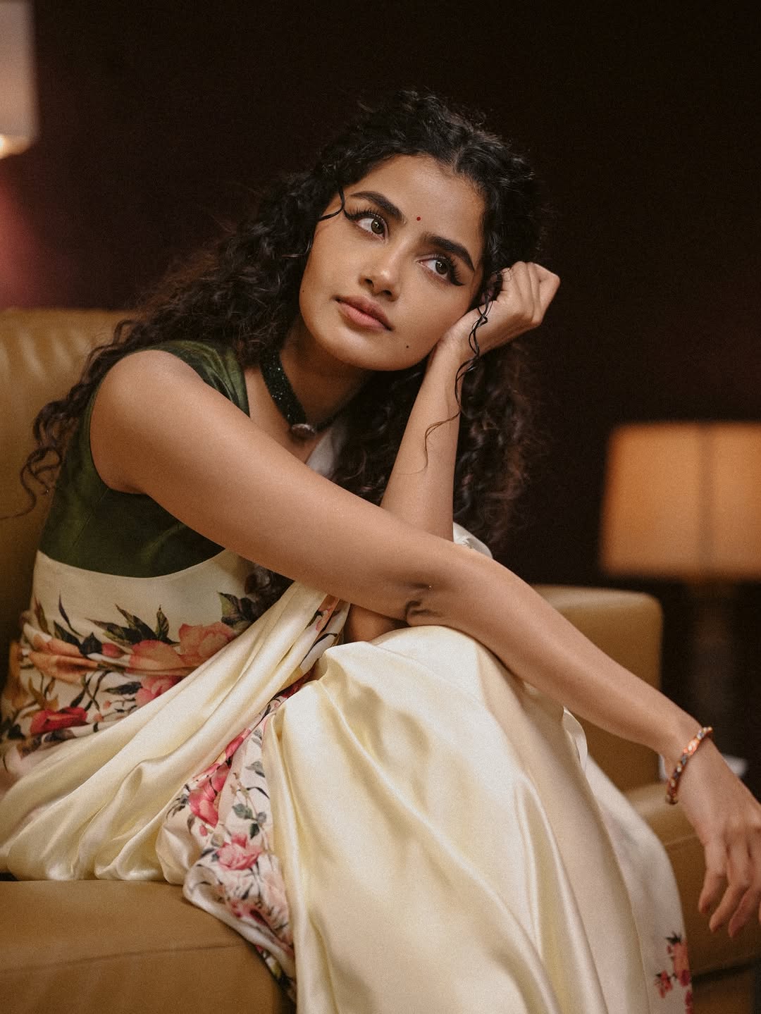 Actress Anupama parameswaran Photo Gallery