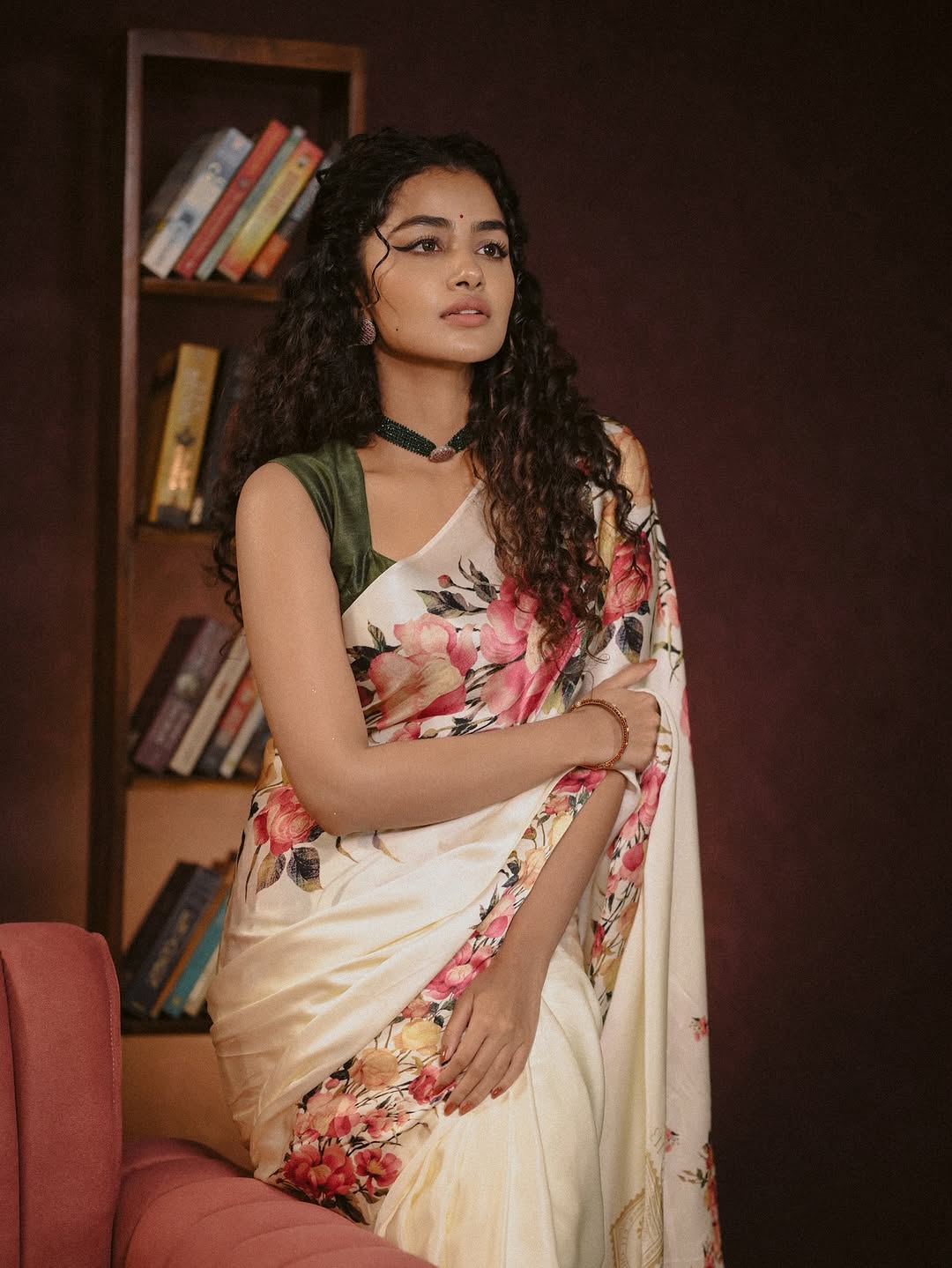 Actress Anupama parameswaran Photo Gallery