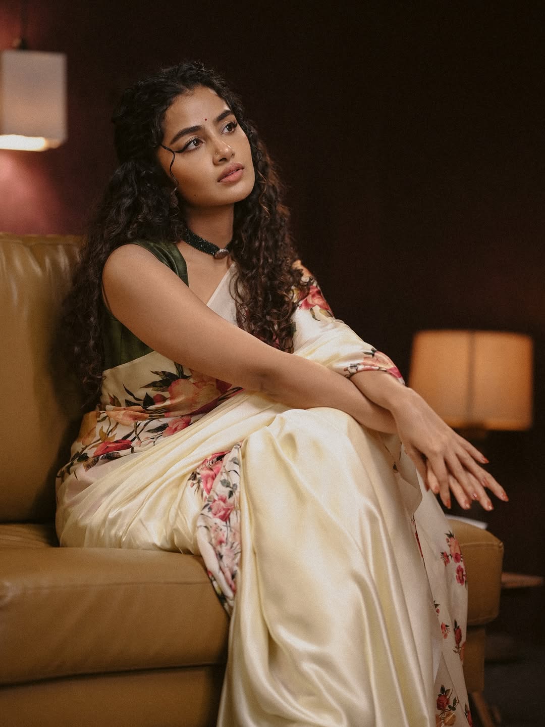 Actress Anupama parameswaran Photo Gallery