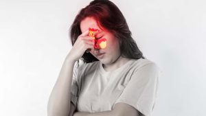 Kidney Problems: కంటి సమస్యలా ? మీ కిడ్నీలు డేంజర్‌లో ఉన్నాయని అర్థం !