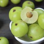 Amla Side Effects: ఉసిరి ఎక్కువగా తింటే ఏం జరుగుతుందో తెలుసా ?
