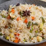 Vegetable Pulao: రెస్టారెంట్ స్టైల్‌లో వెజిటెబుల్ పులావ్.. ఇలా చేస్తే అదిరపోయే టేస్ట్