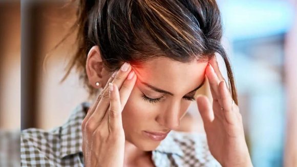 Migraine: మైగ్రేన్ తగ్గాలంటే.. ఈ టిప్స్ ఫాలో అవ్వండి చాలు !