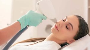 Laser Hair Removal: అందం కోసం లేజర్ ట్రీట్మెంట్స్ చేయిస్తున్నారా ? జాగ్రత్త