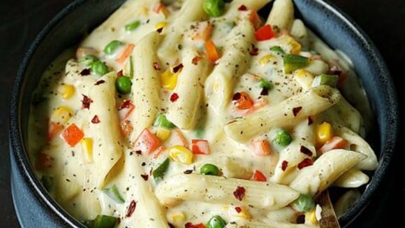 Cheese Pasta: అద్భుతమైన రుచితో ‘చీజ్ పాస్తా’, ఇలా తయారు చేస్తే.. లొట్టలేసుకుంటూ తింటారు !