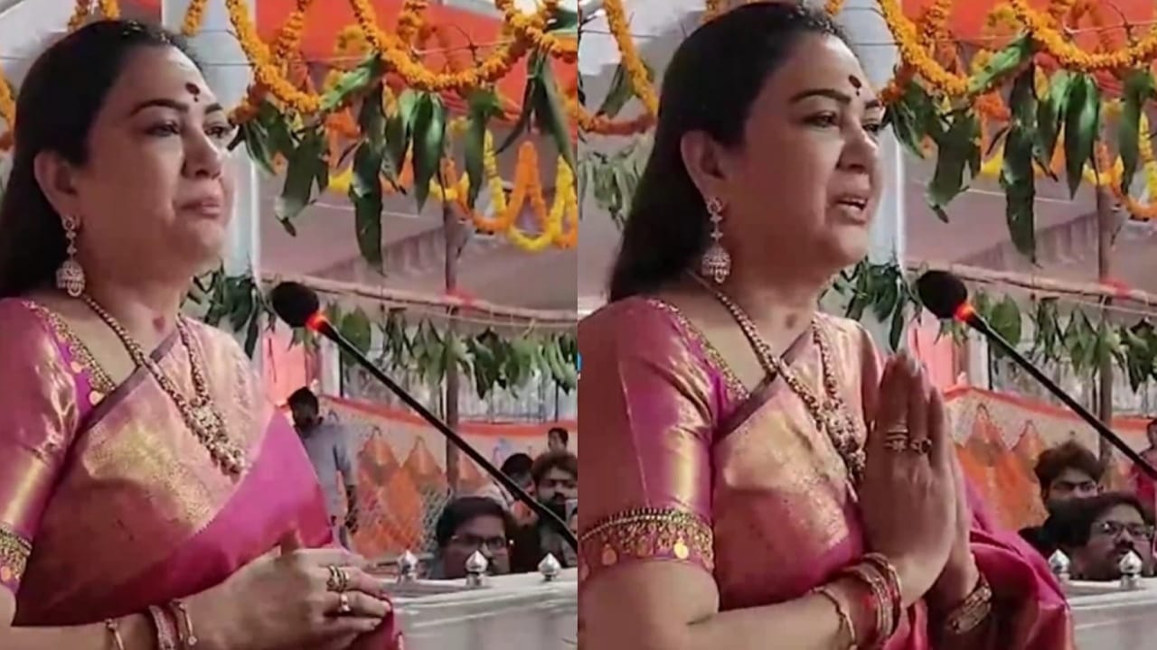 Actress Hema: ఇంద్రకీలాద్రిపై కన్నీళ్లు పెట్టుకున్న హేమ… చేయని తప్పుకి బలి అంటూ