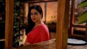 Bollywood: సినీ నటి కారు ధ్వంసం.. పోలీసులు పట్టించుకోలేదంటూ నటి ఆవేదన!