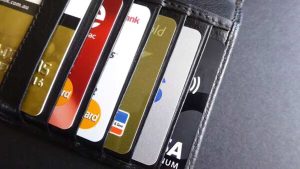 Credit Cards Shopping: అమెజాన్, ఫ్లిప్ కార్ట్‌, స్విగ్గీలో ఎక్కువ డిస్కౌంట్ కావాలా? ఈ క్రెడిట్ కార్డ్స్‌ ఉంటే సరి