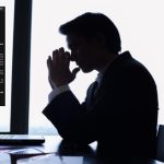 Bank Employee: అనారోగ్యంతో ఒక్క రోజు లీవ్ పెట్టిన బ్యాంకు ఉద్యోగి.. హెచ్ఆర్ నుంచి వార్నింగ్ మెయిల్