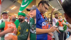 IND VS PAK : పాకిస్తాన్ అభిమానులతో ఎంజాయ్ చేస్తున్న సచిన్  అభిమాని…!