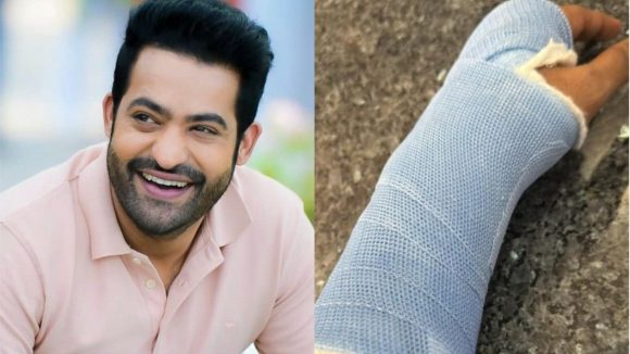 Jr.Ntr: చేతికి గాయం అయినా వదలని పంతం…ఇంత మొండోడివి ఏంటీ సామి!