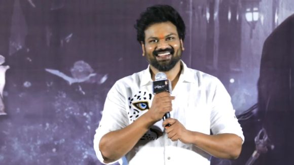 Manchu Manoj: నా బయోపిక్ ఆయనే ఎందుకు తీయాలంటే.. కోరిక బయటపెట్టిన మనోజ్!