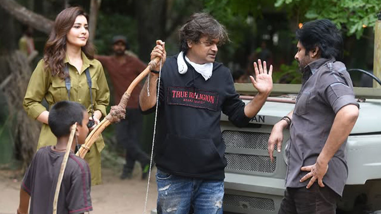 HBD Pawan Kalyan: ఉస్తాద్‌ భగత్‌ సింగ్‌ సెట్‌ ఫోటో లీక్‌ చేసిన రాశీ ఖన్నా.. పిక్‌ వైరల్‌