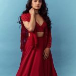 Rukmini Vasanth: రెడ్ అవుట్ ఫిట్ లో అందరి దృష్టిని ఆకట్టుకున్న రుక్మిణి వసంత్!