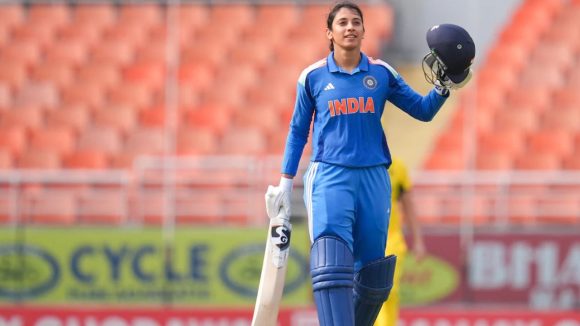 INDW Vs AUSW :  రికార్డు సెంచ‌రీ.. చ‌రిత్ర సృష్టించిన టీమిండియా మ‌హిళా క్రికెట‌ర్..