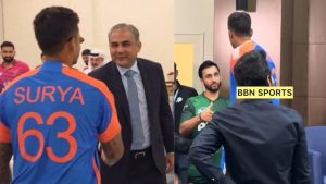 Suryakumar Yadav : పాకిస్తాన్ వాళ్ళతో చేతులు కలిపిన సూర్య కుమార్… నమ్మకద్రోహం అంటూ ట్రోలింగ్!