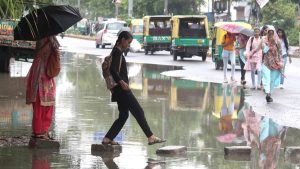 Hhyderabad Rain Alert: ఈ ఏరియాల్లో దంచికొట్టనున్న వర్షాలు.. బయటకు వెళ్తే బుక్కైపోతారు