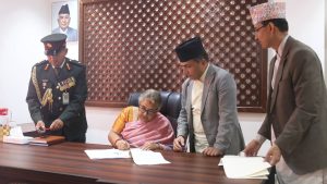Sushil Karki: నేపాల్ తాత్కాలిక ప్రధానిగా.. బాధ్యతలు స్వీకరించిన సుశీల కర్కీ..