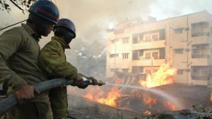 Karimnagar Fire Accident: కరీంనగర్‌లోని రీసైక్లింగ్ కేంద్రంలో భారీ అగ్ని ప్రమాదం