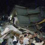 Building Collapse: కుప్పకూలిన మూడంతస్తుల భవనం.. ఇద్దరు సజీవ సమాధి