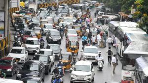 Traffic Jam: దసరా ఎఫెక్ట్.. హైదరాబాద్‌-విజయవాడ మార్గంలో కిలోమీటర్ల మేర ట్రాఫిక్ జామ్