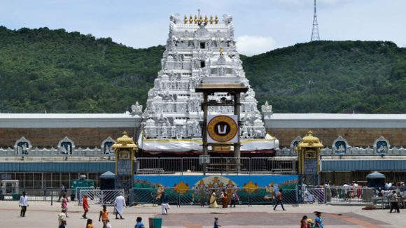 Tirumala News: శ్రీవారి భక్తులకు గుడ్ న్యూస్.. డిసెంబర్ నెల దర్శన కోటా విడుదల వివరాలు ఇవే