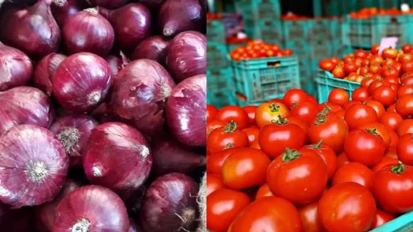 Tomato- Onion Prices: భారీగా పడిపోయిన టమాటా, ఉల్లి ధర.. రైతులు ఆవేదన..! Tomato- Onion Prices: భారీగా పడిపోయిన టమాటా, ఉల్లి ధర.. రైతులు ఆవేదన..!