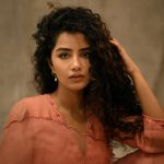 Anupama Parameswaran: అనుపమ పరమేశ్వరన్‌ స్టన్నింగ్‌ లుక్‌.. చుడిదార్‌లో మెస్మరైజ్ చేసిన హాట్‌ బ్యూటీ