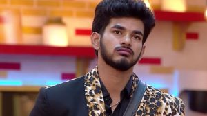 Bigg Boss 9 Telugu : మళ్లీ కెప్టెన్ అయ్యాడు.. ఆడియన్స్ కు బిగ్ బాస్ పిచ్చెక్కిస్తున్నాడే..