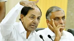 Telangana News: కేసీఆర్-హరీష్‌రావులకు హైకోర్టులో స్వల్ప ఊరట.. ఎలాంటి చర్యలొద్దని ఆదేశం