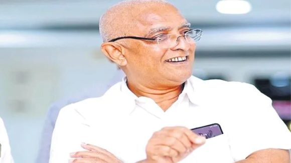 Vasudha Pharma: విషాదం.. విశాఖ ఫార్మా కంపెనీ డైరక్టర్ ఆత్మహత్య..