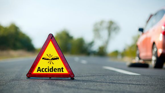 Road Accident: కాళ్ల పారాణి ఆరకముందే.. నవ వధువు రోడ్డు ప్రమాదంలో మృతి