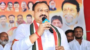 Mahesh Kumar Goud: కొండా సుస్మిత వ్యాఖ్యలు.. పార్టీ నేతలకు మహేశ్ కుమార్ హెచ్చరిక
