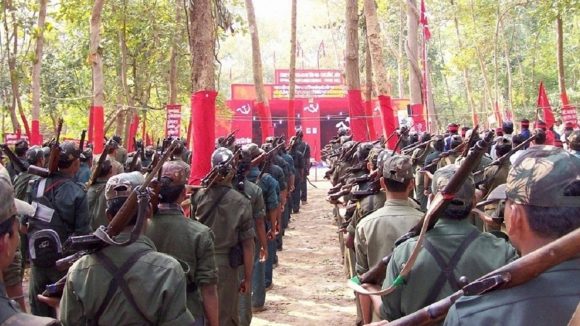 Maoist Surrender: మావోలకు మరో ఎదురుదెబ్బ.. 21 మంది లొంగుబాటు Maoist Surrender: మావోలకు మరో ఎదురుదెబ్బ.. 21 మంది లొంగుబాటు