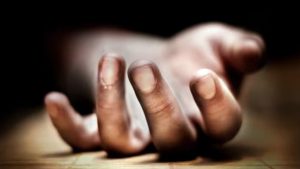 Karimnagar News: ప్రాణం తీసిన కిటికీ వివాదం.. సూసైడ్ నోట్ రాసి మరి..!