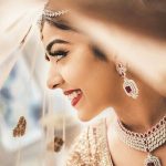 Today Gold Rate: రూ. 10 వేలు తగ్గిన బంగారం ధర.. కారణం ఇదే!