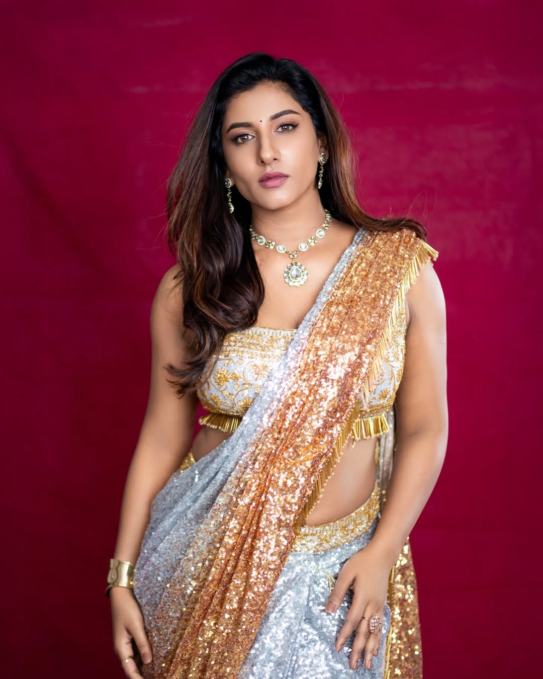 Actress Vishnu Priya Photo Gallery