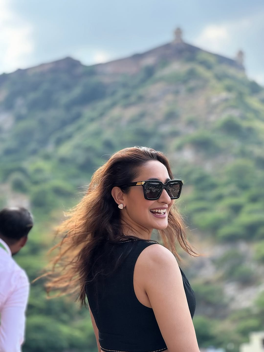 Actress Pragya Jaiswal Photo Gallery