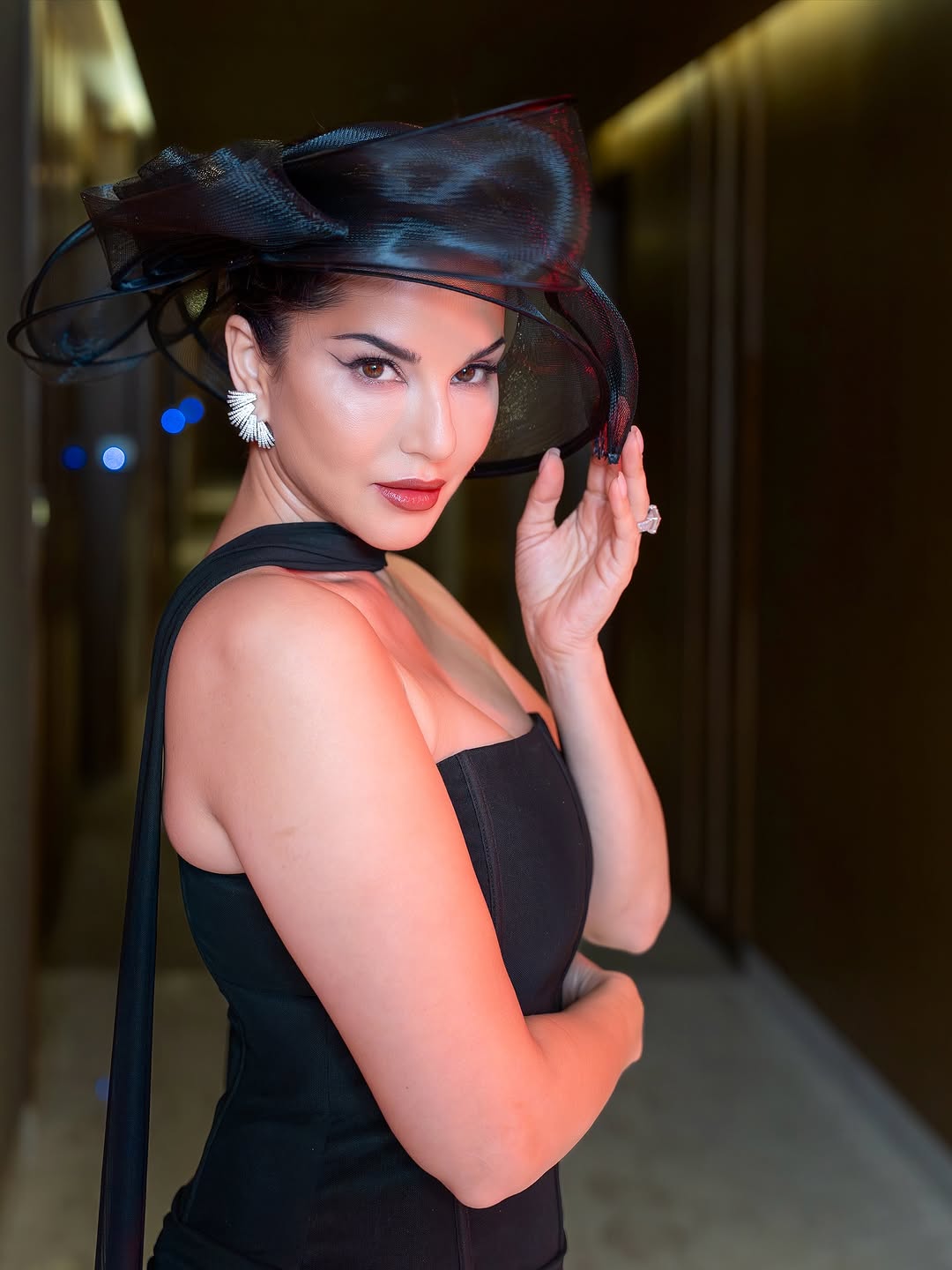 Actress Sunny Leone Photo Gallery