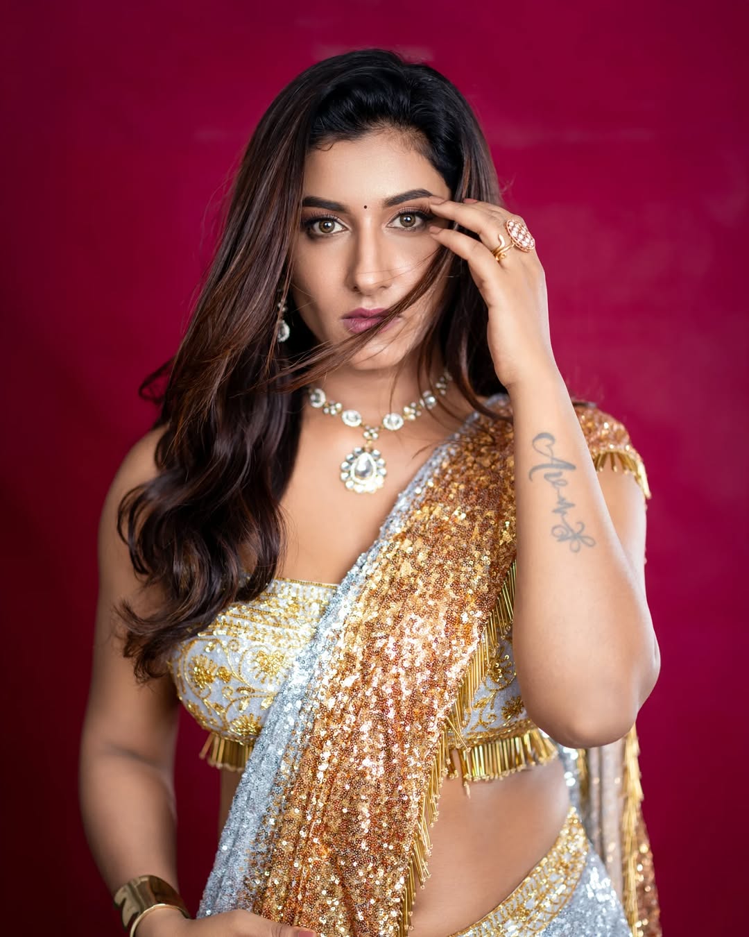 Actress Vishnu Priya Photo Gallery