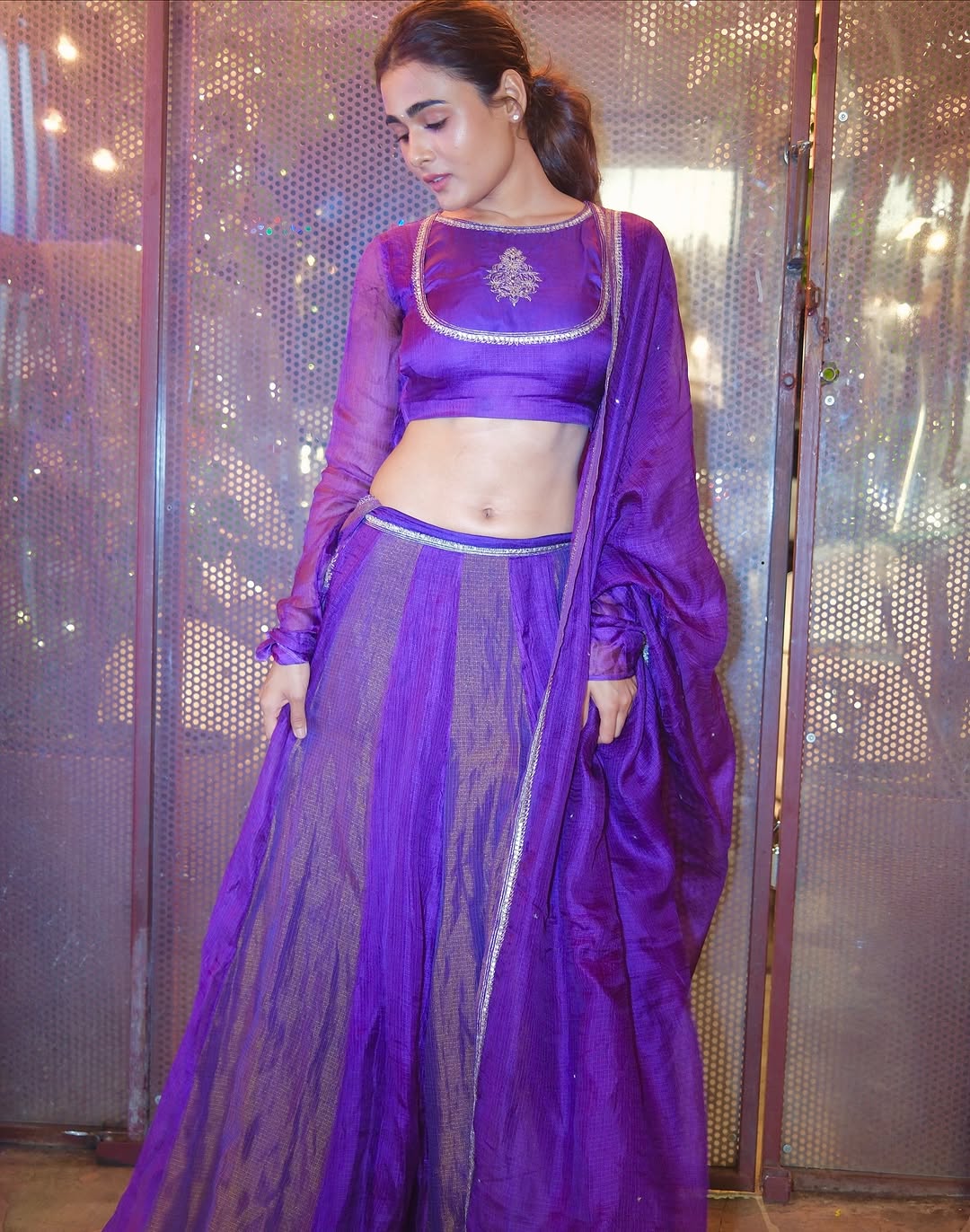 Actress Shalini Pandey Photo Gallery