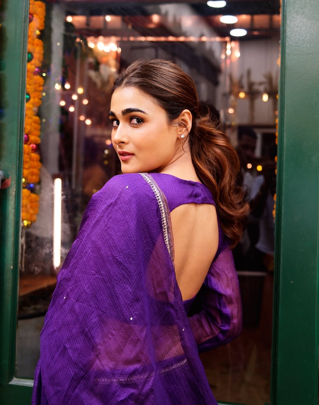 Actress Shalini Pandey Photo Gallery